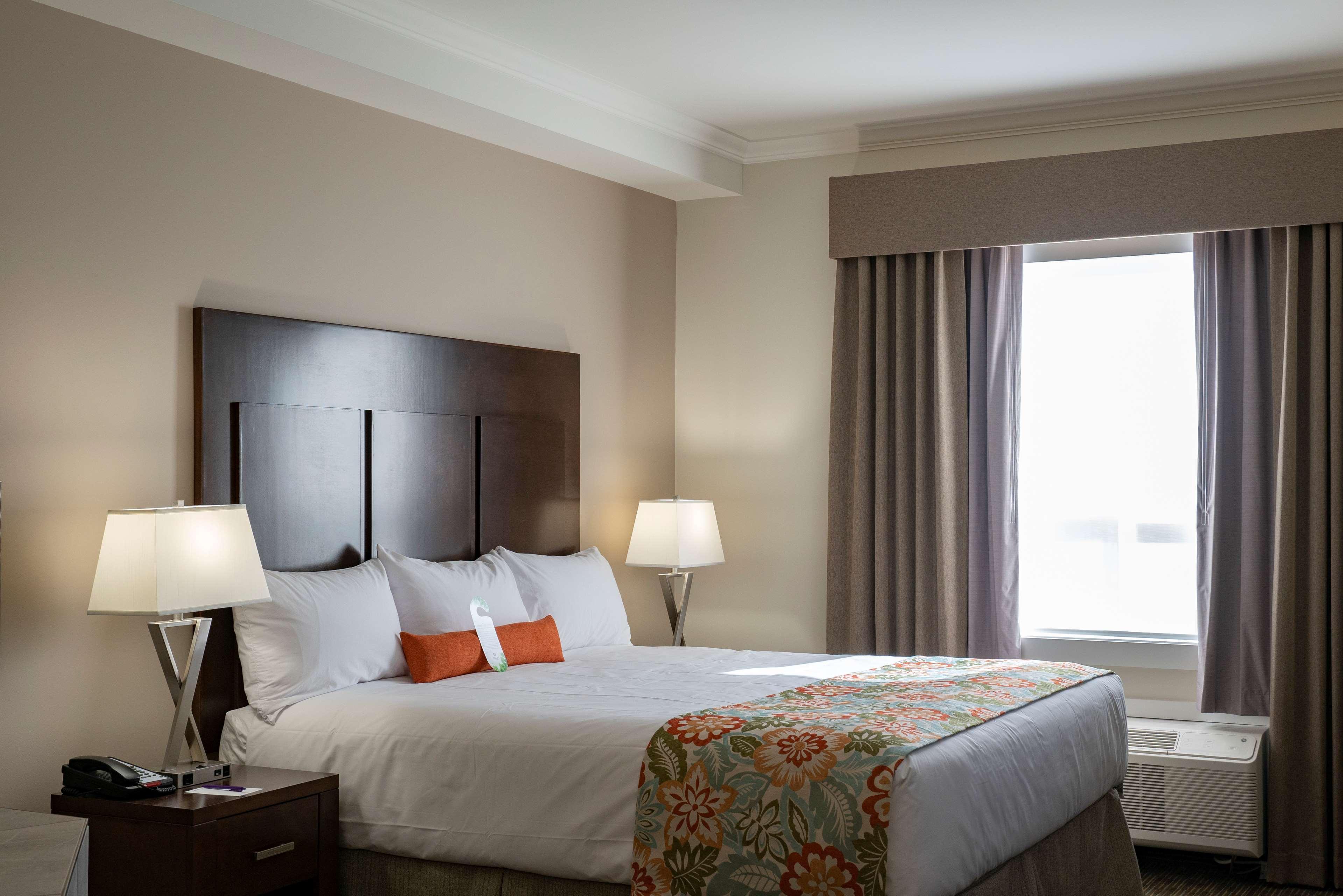 Coast Oliver Hotel Екстер'єр фото