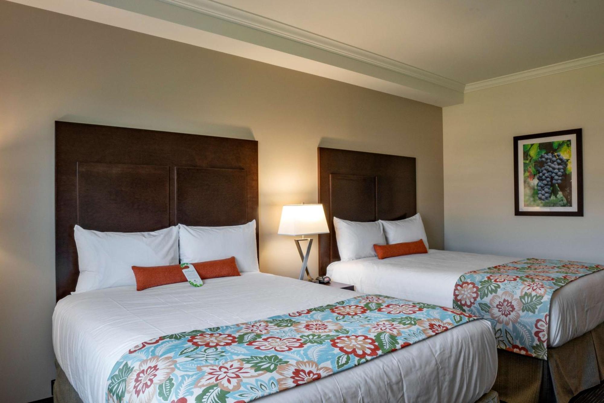 Coast Oliver Hotel Екстер'єр фото