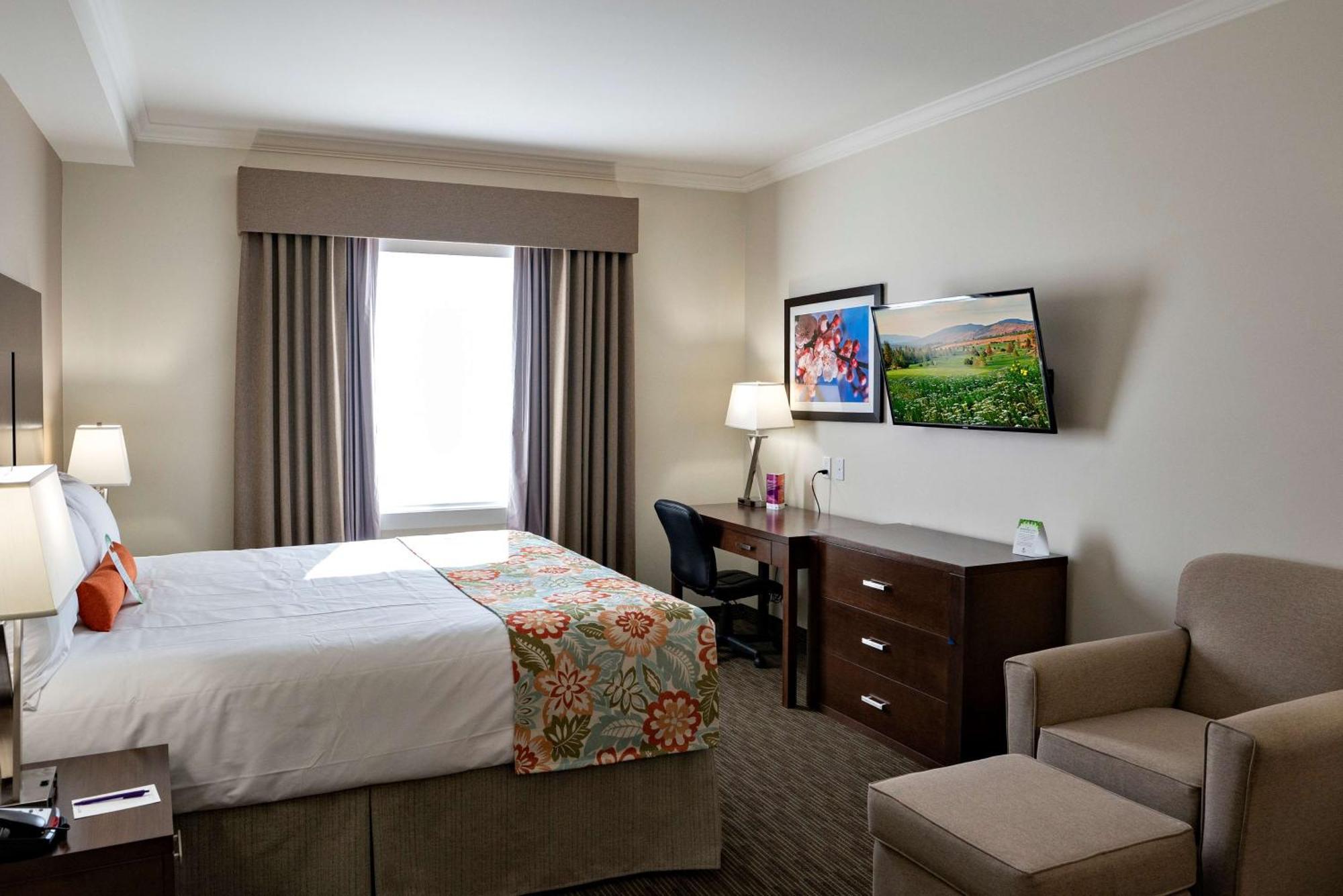 Coast Oliver Hotel Екстер'єр фото