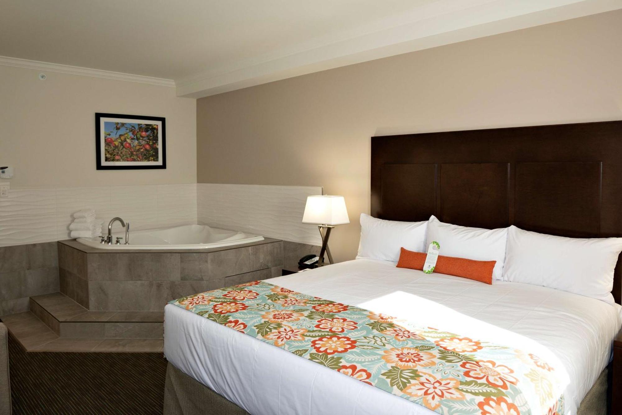 Coast Oliver Hotel Екстер'єр фото