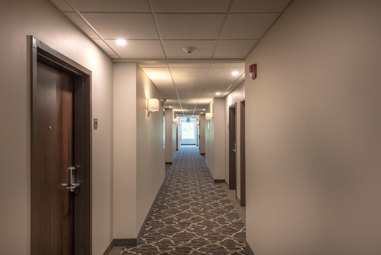 Coast Oliver Hotel Екстер'єр фото