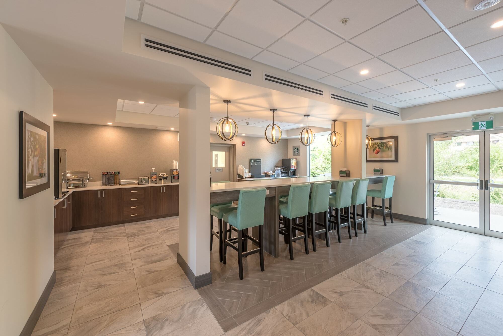 Coast Oliver Hotel Екстер'єр фото